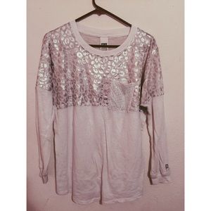 🚫Traded🚫 VS Pink Varsity Crew Neck Shirt