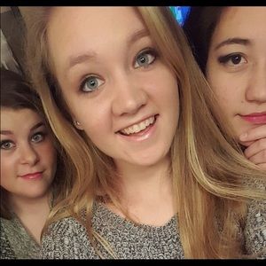 Meet your Posher, Mannon