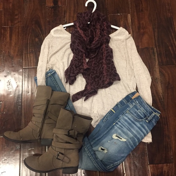 Purple cheetah scarf