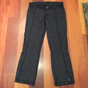 Lululemon cropped pant with belt