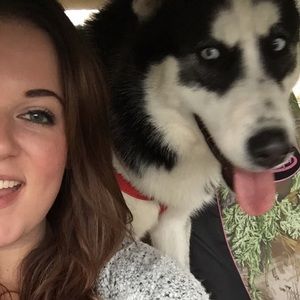 Meet your Posher, Justine