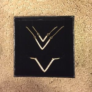Victoria's Secret Necklace and Bracelet Set