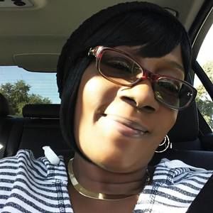 Meet your Posher, Laronda