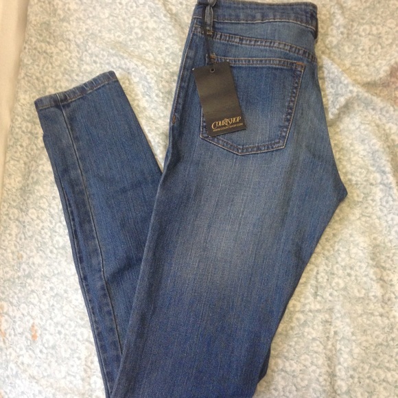 Pants courtship - Picture 3 of 4