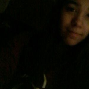 Meet your Posher, Anahi