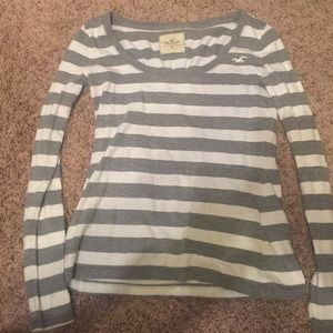 Hollister long sleeve tee shirt