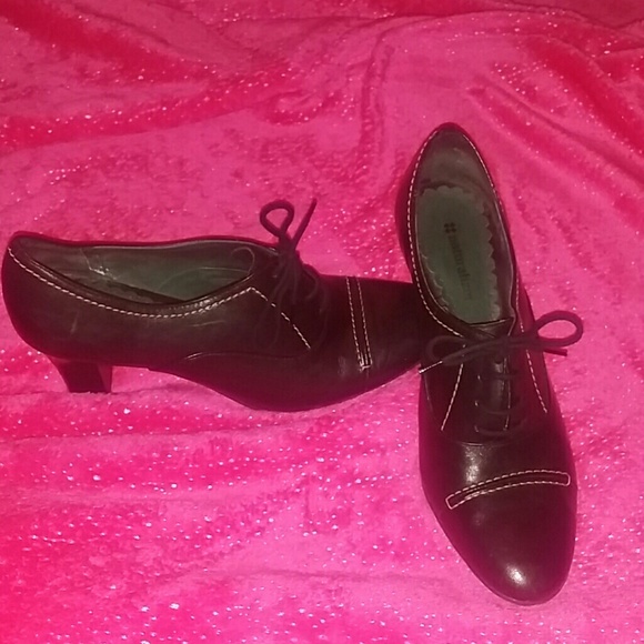 Naturalizer Heels