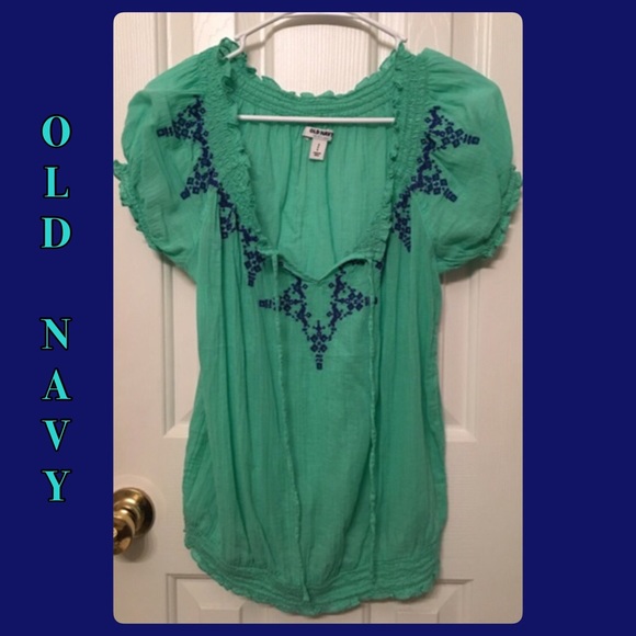 Comfy and Cute Old Navy Shirt