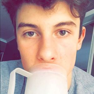 Meet your Posher, Lesley