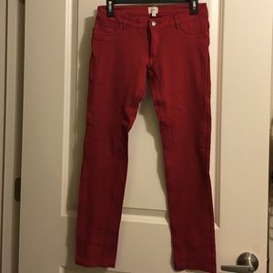 Red jeggings