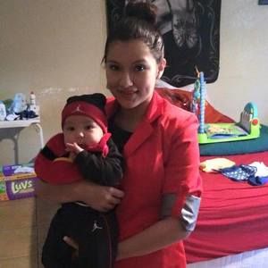 Meet your Posher, Abby