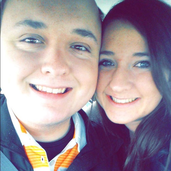 Meet your Posher, Joshua - Picture 1 of 1