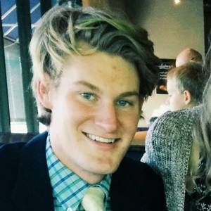 Meet your Posher, Coby