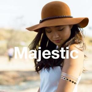 Meet your Posher, Genevieve