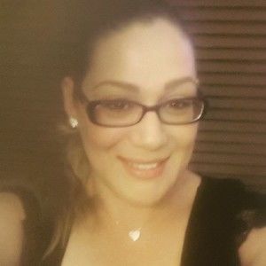 Meet your Posher, Luz delia