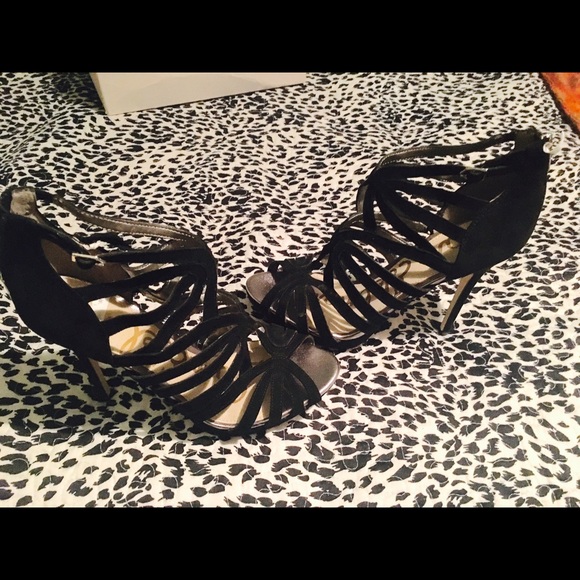 Sam Edelman eve suede heel