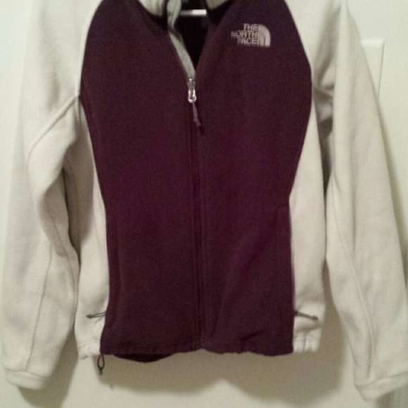 The North Face Jackets & Blazers - Fleece jacket