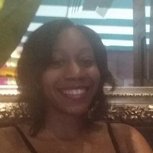 Meet your Posher, Alicia