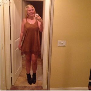 Meet your Posher, Monique