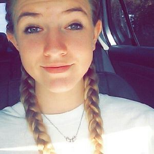 Meet your Posher, Savannah