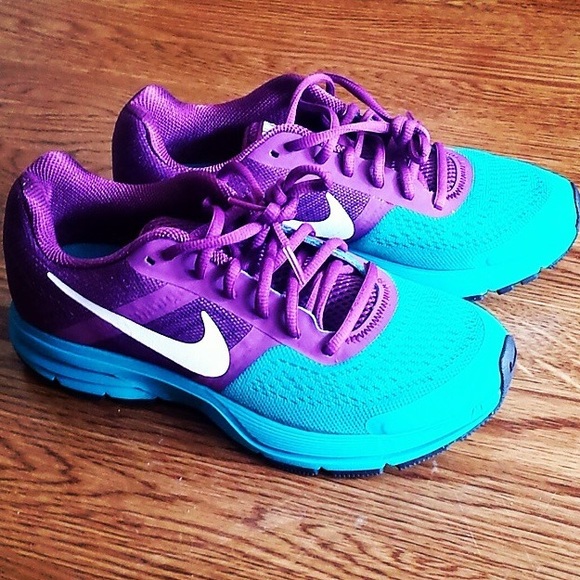 Nike Pegasus 30 Shoes 7.5