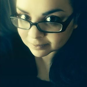 Meet your Posher, Ada