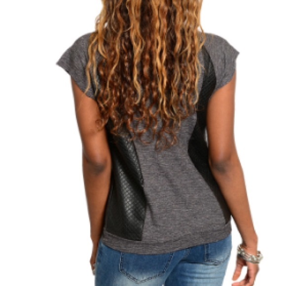 Gray top with faux leather accents - Picture 2 of 2