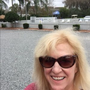 Meet your Posher, Susan