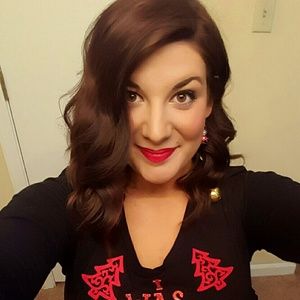 Meet your Posher, Kelli