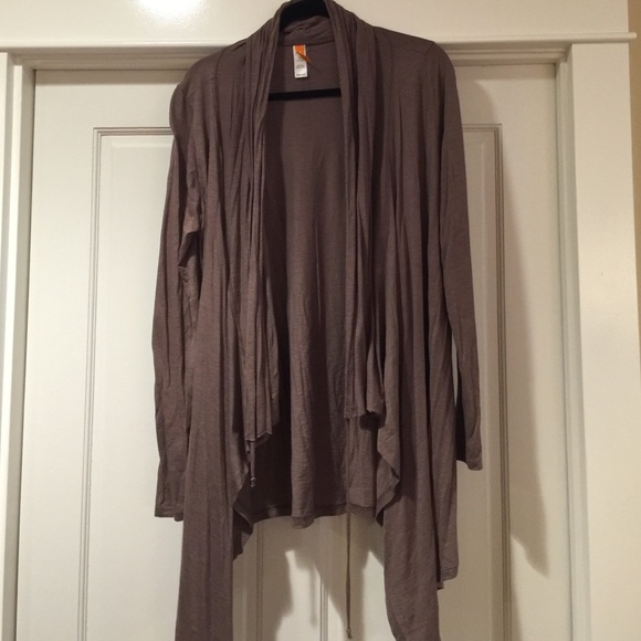 ✨Sold✨Lucy fawn colored wrap