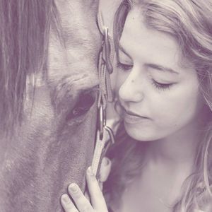 Meet your Posher, Casey