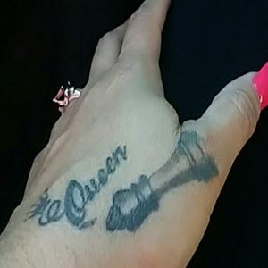 Meet your Posher, April