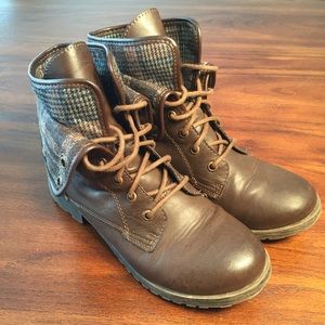 Size 8, Brown Combat Boots
