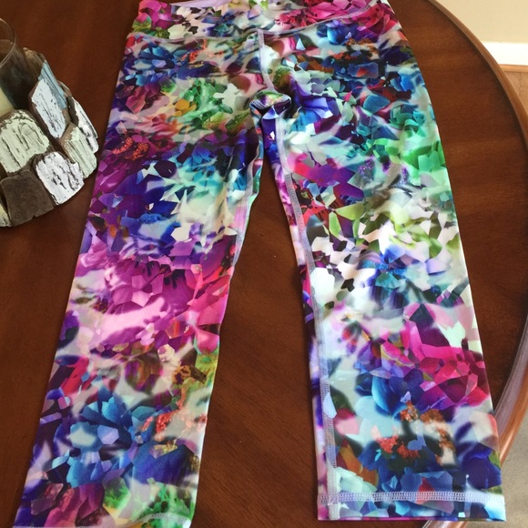 So pretty workout capris