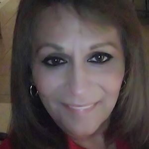 Meet your Posher, Isabel