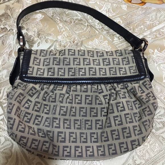 Authentic Fendi - Picture 2 of 2
