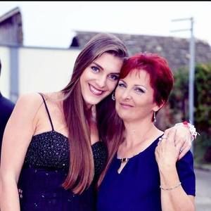 Meet your Posher, Danijela