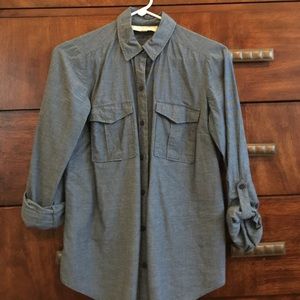 Ann Taylor Loft chambray button up collared shirt