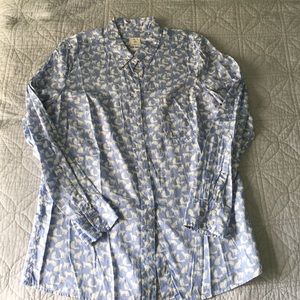 Gap button down boyfriend shirt cat print WL.