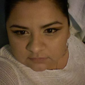 Meet your Posher, Alejandra