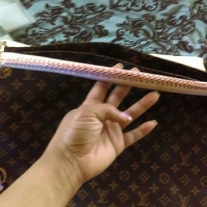 Quality leather Artsy bag