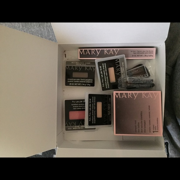 Mini market Kay box! - Picture 1 of 1