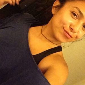 Meet your Posher, Yvette