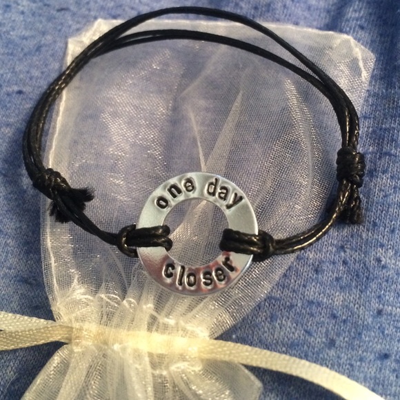 One day closer bracelet