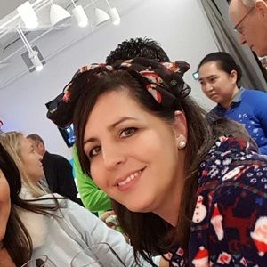 Meet your Posher, Kelli