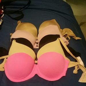 VS Bras- size 32D