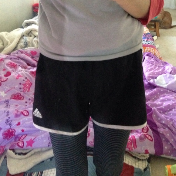 Adidas short running pant. - Picture 1 of 4