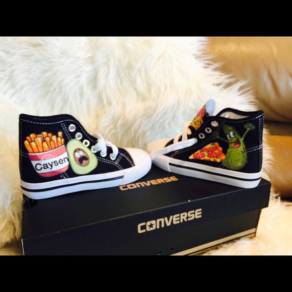 Customized Converse - Picture 2 of 4