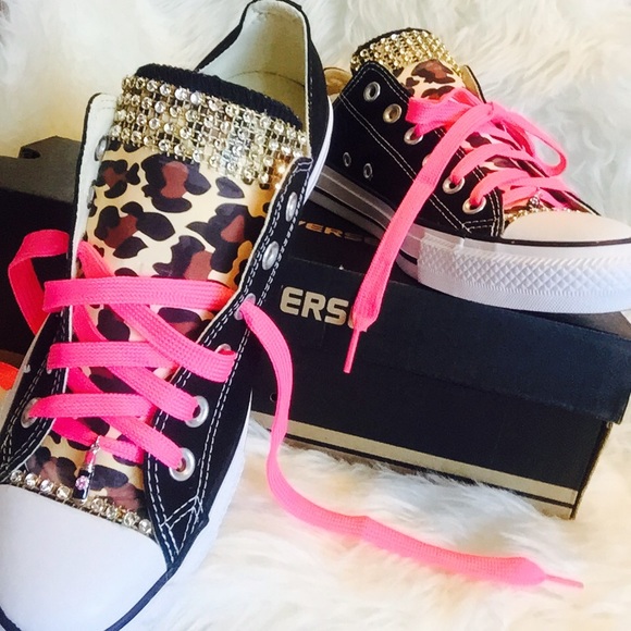 Customized Converse - Picture 3 of 4