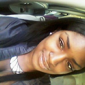 Meet your Posher, Latasha